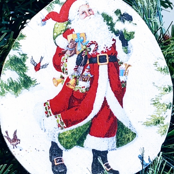 Hand Crafted Natural Wood Christmas Ornament Decoupage Santa Claus/Tree Decor - Picture 3 of 3